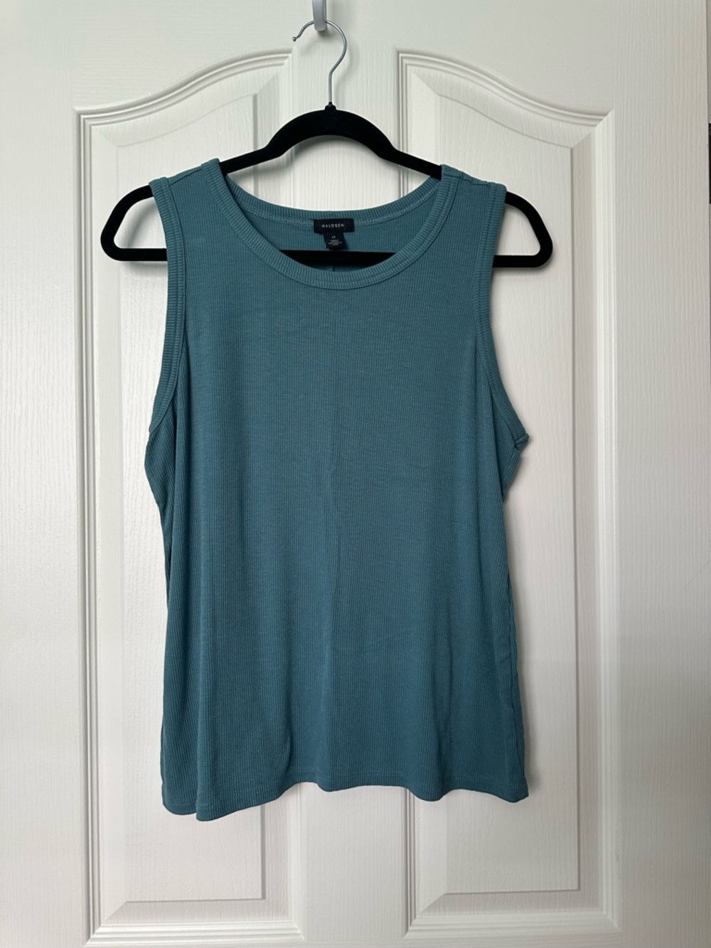 Halogen Women’s Blue/teal Tank top